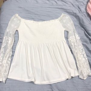 Off the shoulder top💗